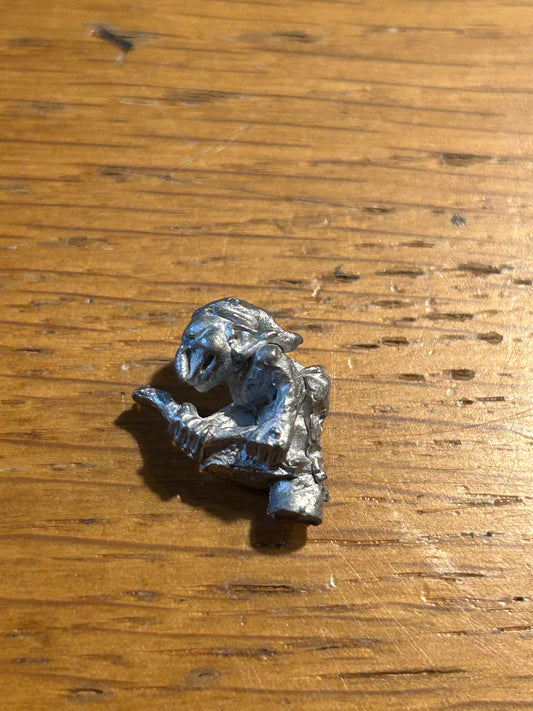Games Workshop Citadel C14 Snotlings Snotling with Bow 1986 Metal Snotling