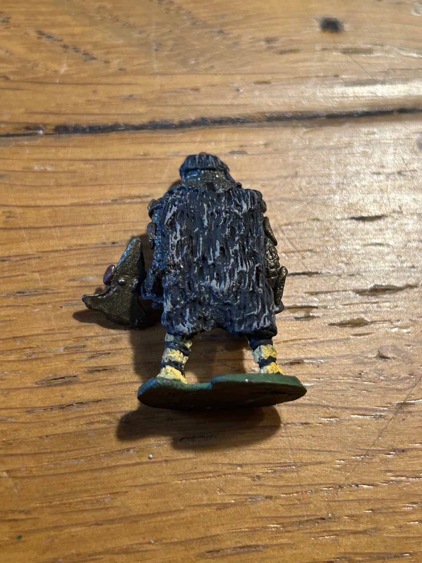 Warhammer fantasy orcs chronicle orc with double handed axe