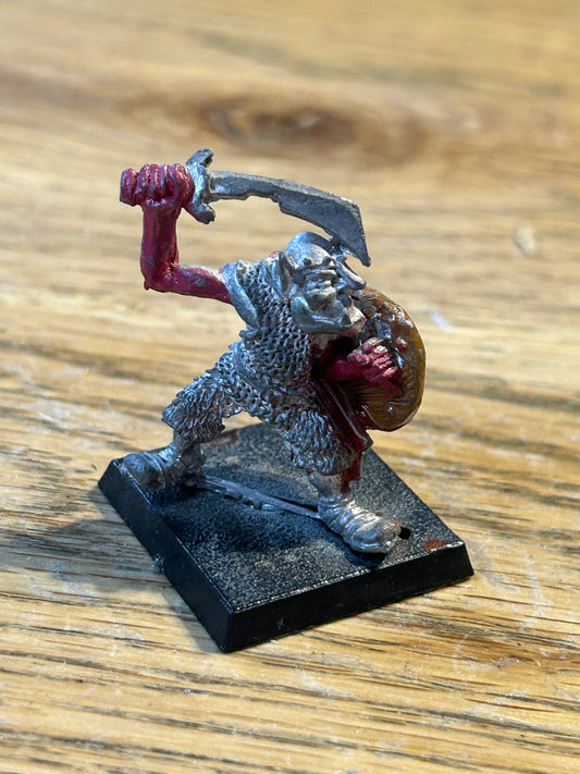 Citadel Warhammer 80s LOTR ME42 Orc of the White Hand with sword