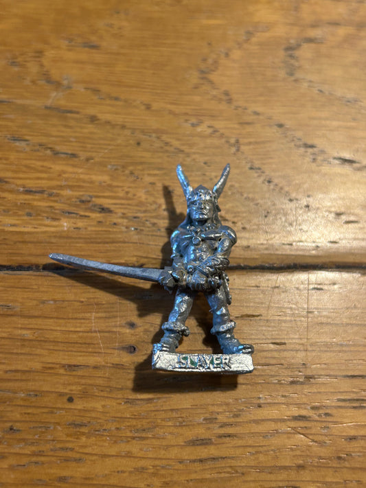 Warhammer Fantasy Barbarian F3 Norse double-handed sword