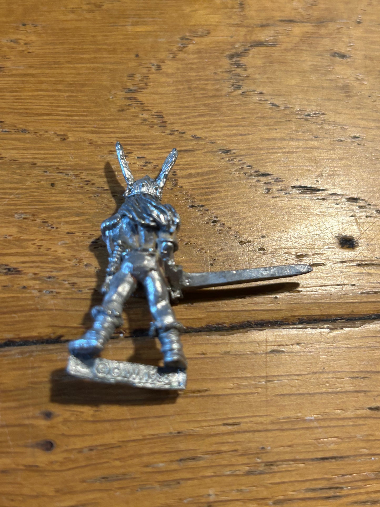 Warhammer Fantasy Barbarian F3 Norse double-handed sword