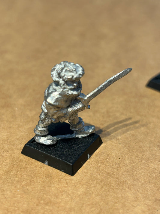 Citadel F2 Fighter Mercenary Captain Bretonnia Warhammer Figure Fighters New
