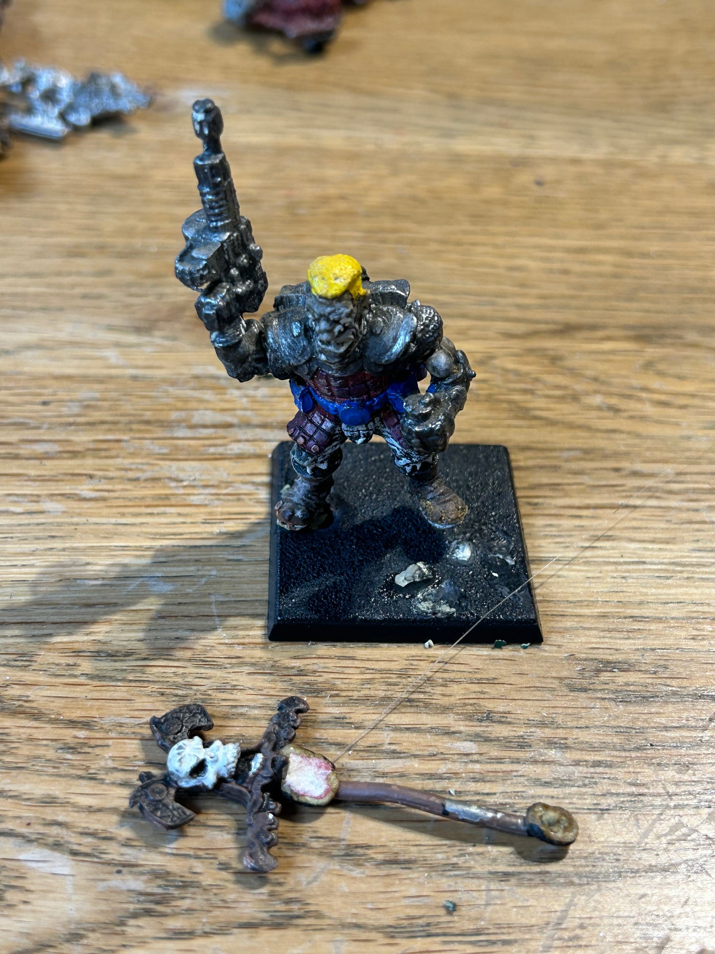 Warhammer 40k Rogue Trader 1980s Metal Imperial Guard C23 Ogryn with back banner (I’m not sure if the back banner goes with him but I think it does)