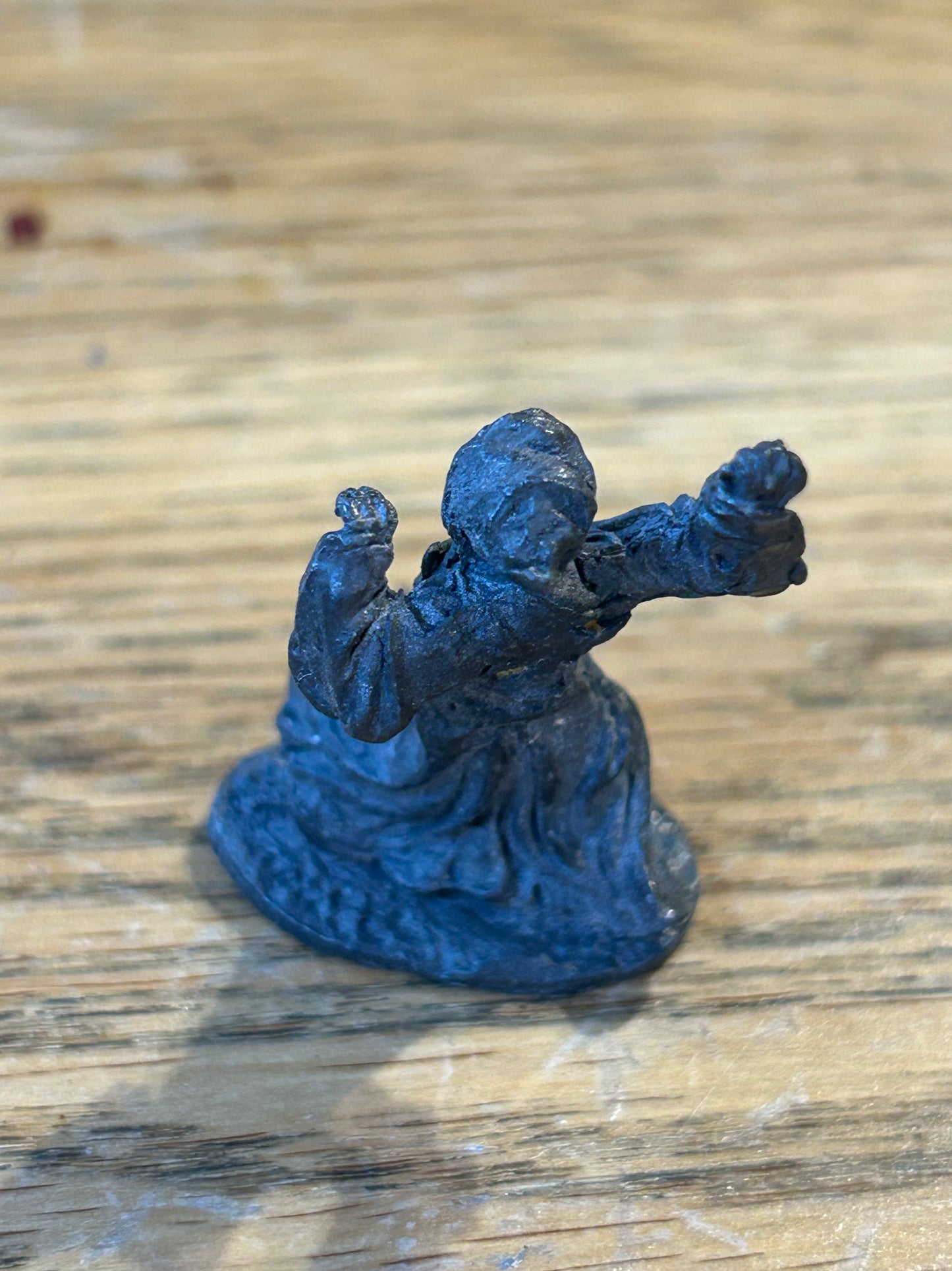 Warhammer fantasy c17 skeleton robed arms raised