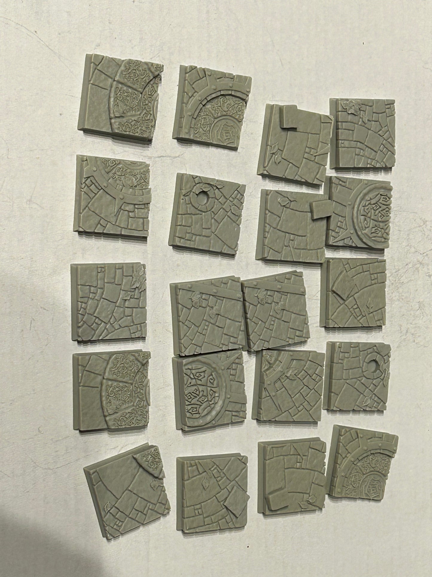 Scenic resin bases x20 (same size as old warhammer fantasy larger infantry square bases)