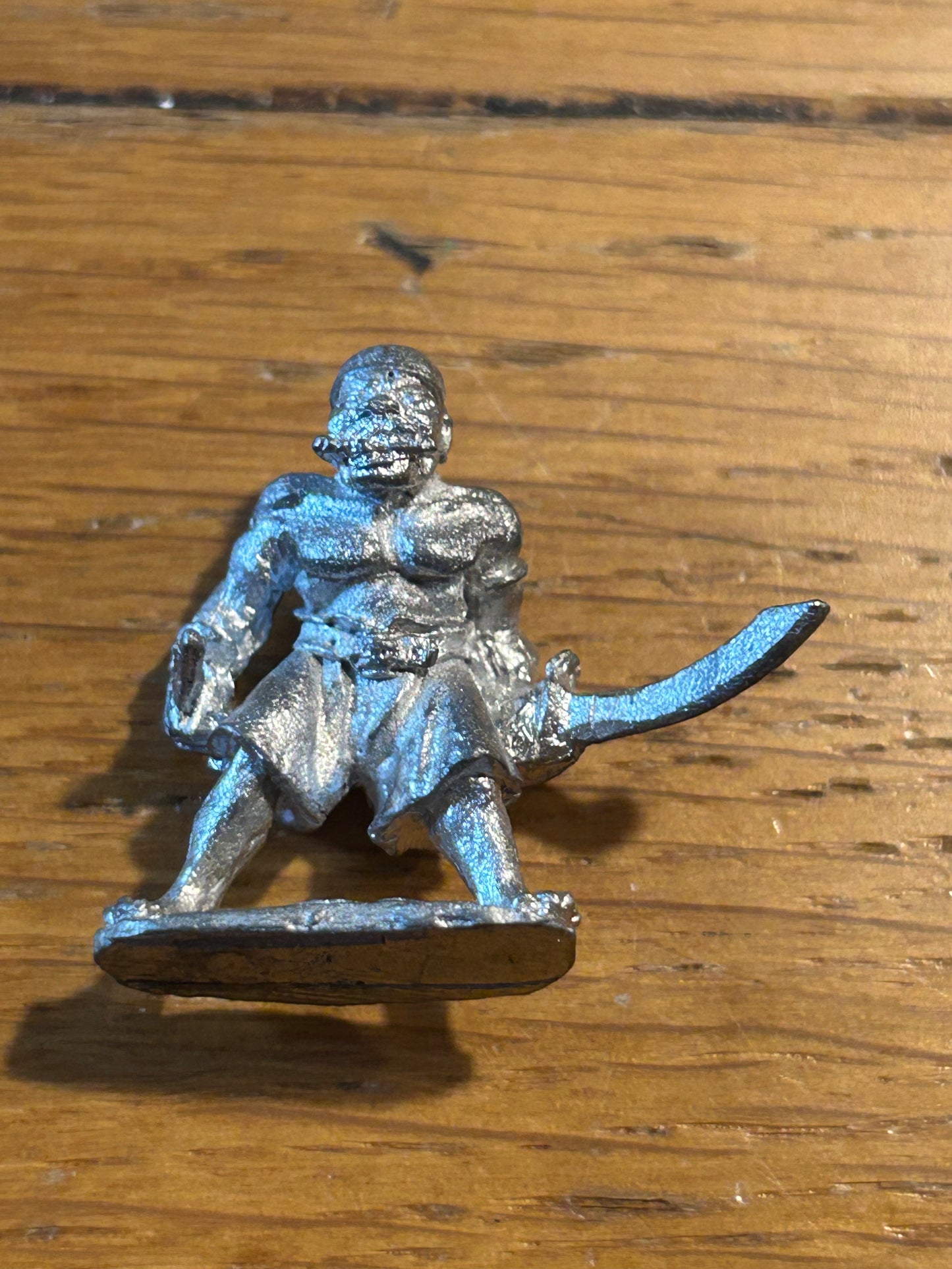 Foundry casting of Citadel Warhammer 80s pre-slotta C04 Thief Pirate Rogue