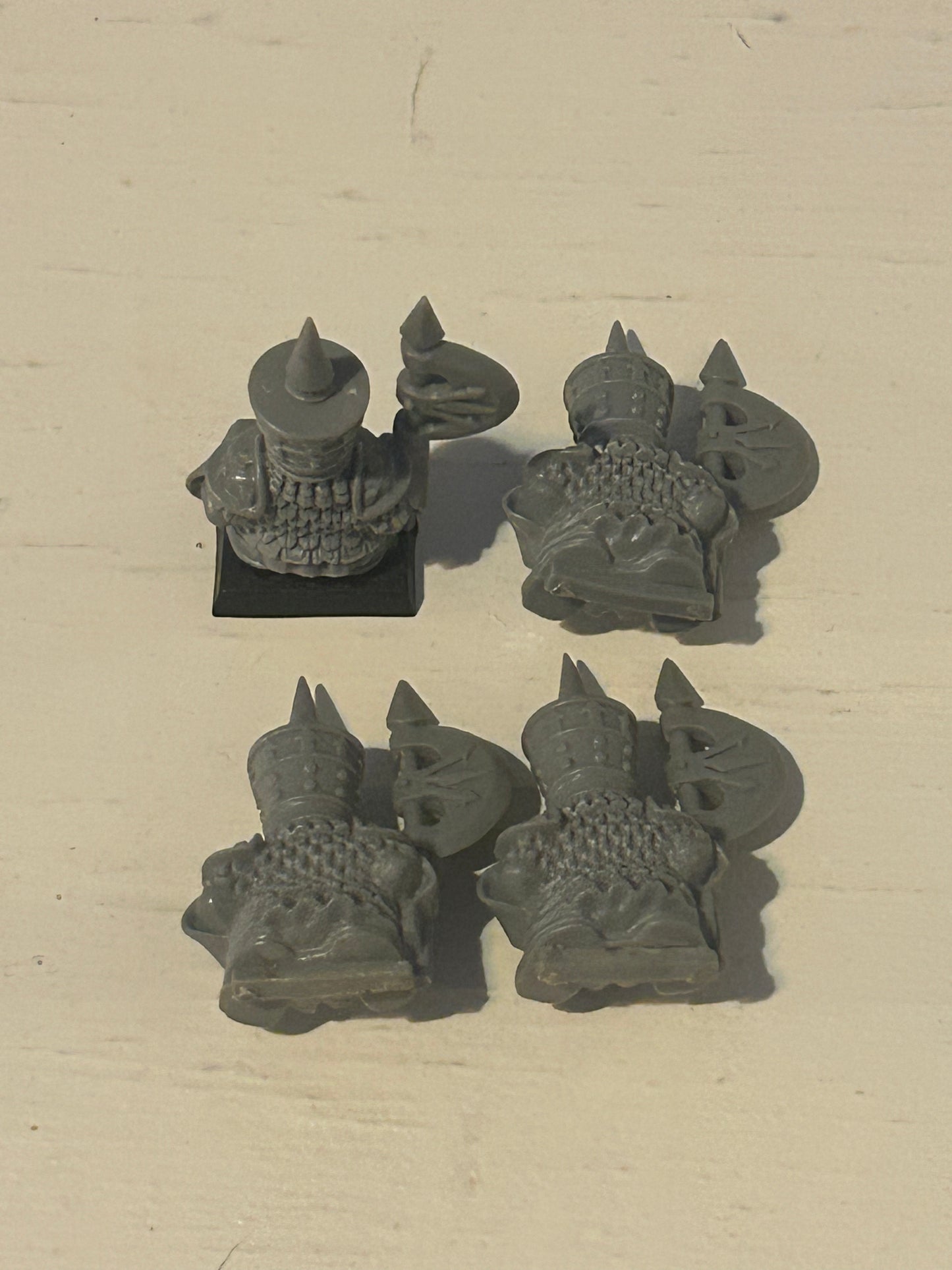 Warhammer fantasy chaos dwarf plastic monopose axeman x4