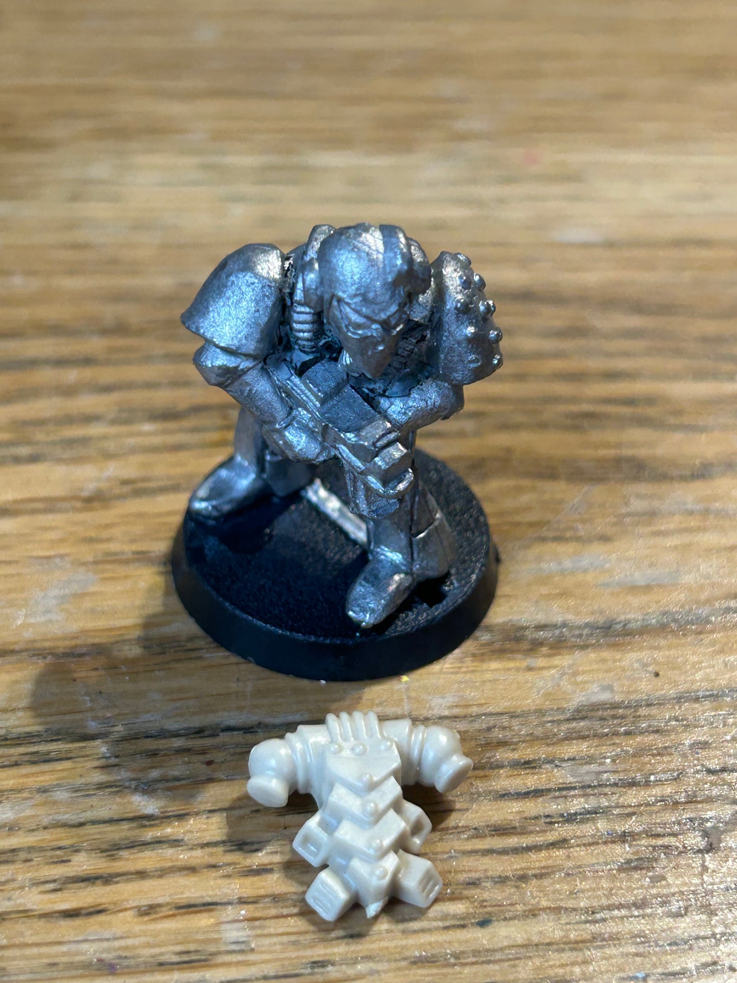 Rogue Trader Warhammer 40k Metal RT01 Space Marines Battle Brother Froth (has been stripped)