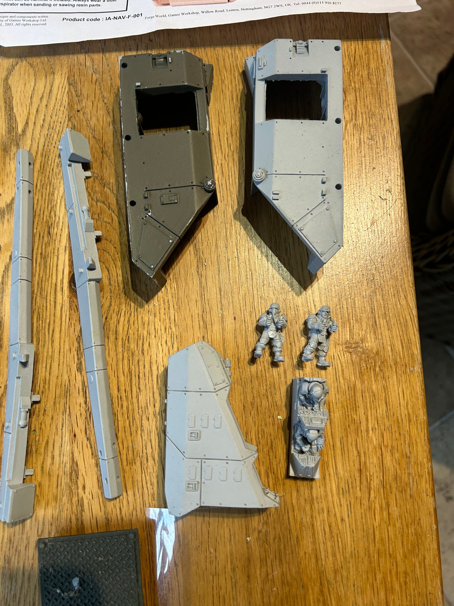 Forgeworld Valkyrie airborne assault carrier and gunners