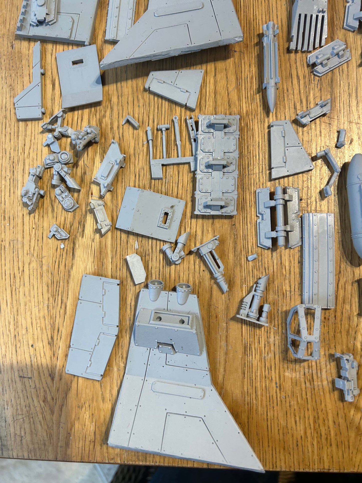 Forgeworld Valkyrie airborne assault carrier and gunners