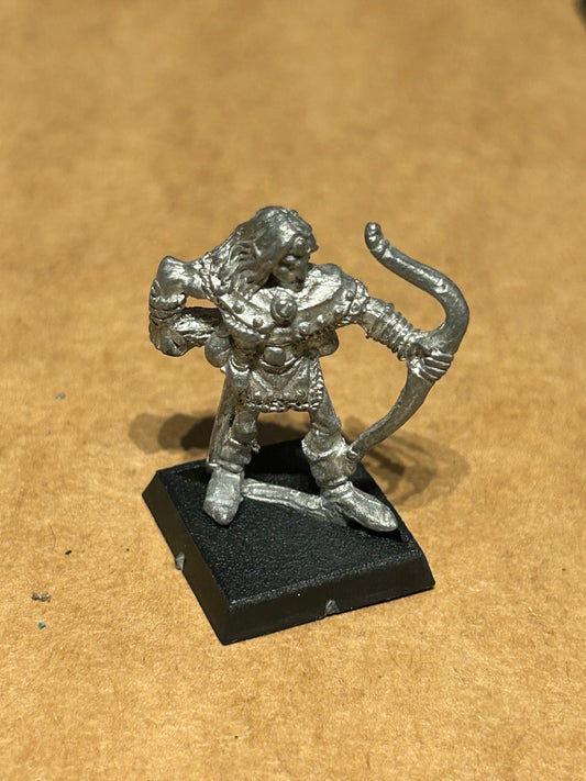 Skarlocs Wood Elf Archer Mini Warhammer Fantasy