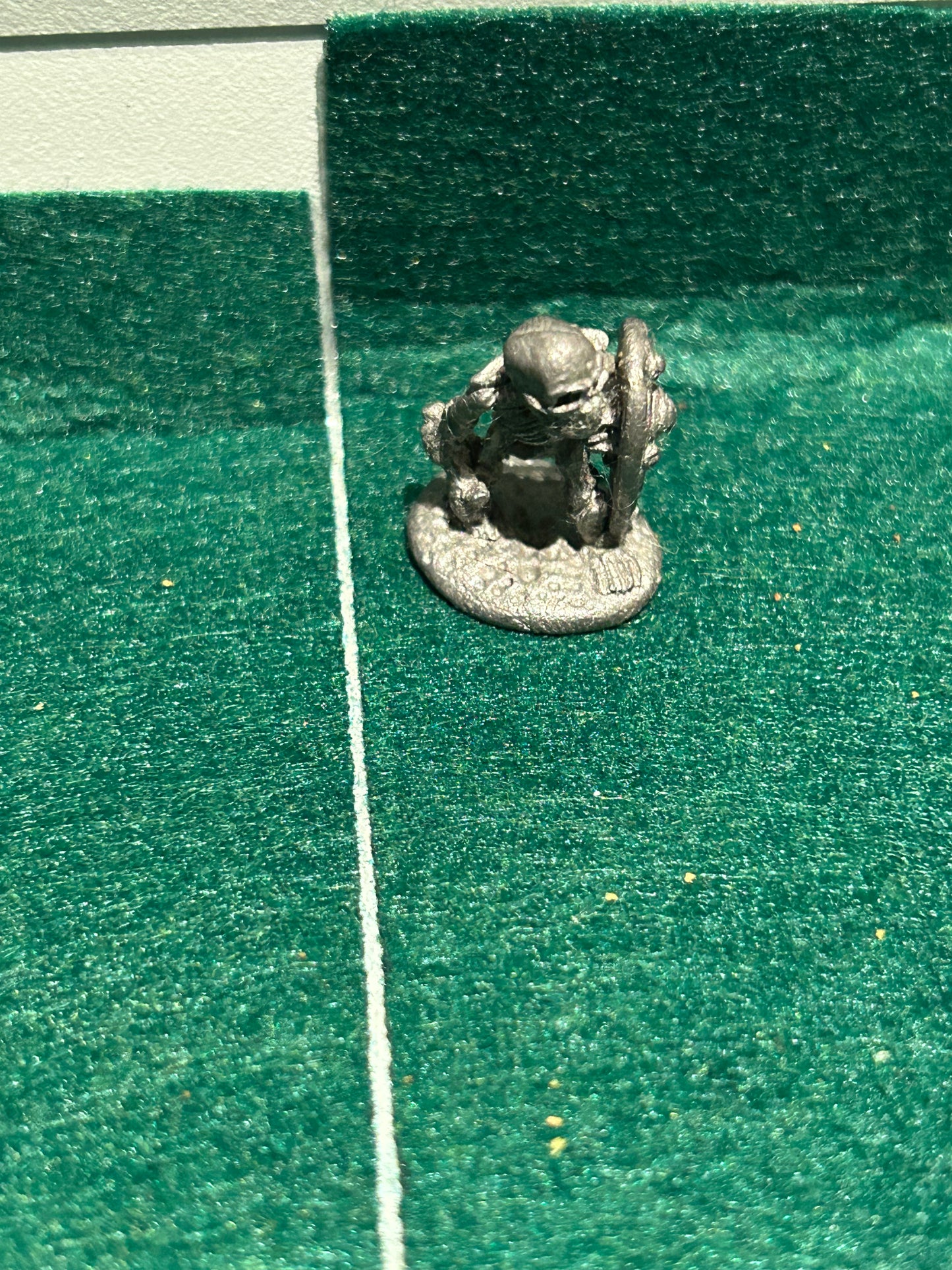 Warhammer fantasy tribes FTS11  dwarf skeleton