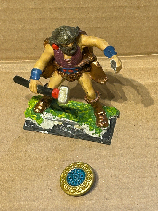 Preslotta giant converted (button for shield which covers the missing part of the hand) possibly ral partha of grenadier