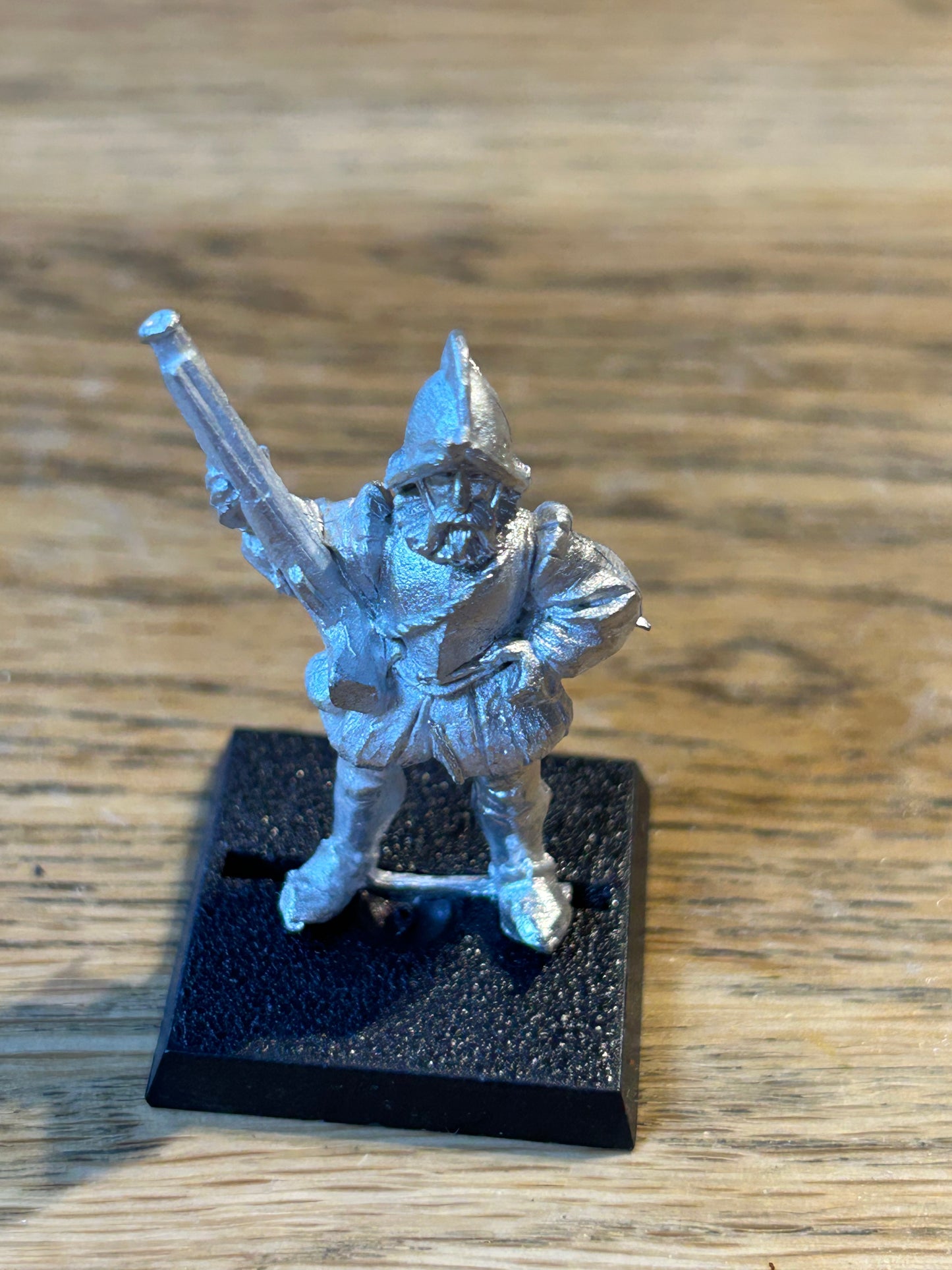 Warhammer fantasy empire estalian handgunner dogs of war
