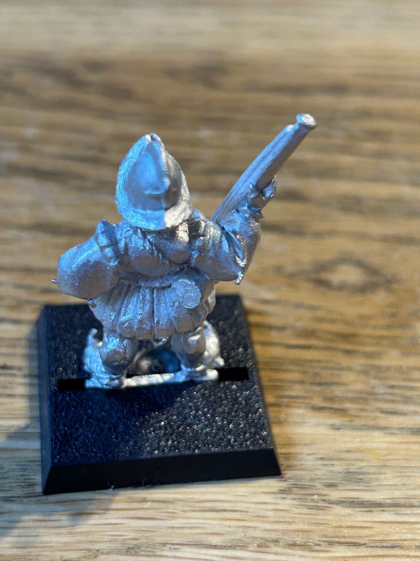 Warhammer fantasy empire estalian handgunner dogs of war