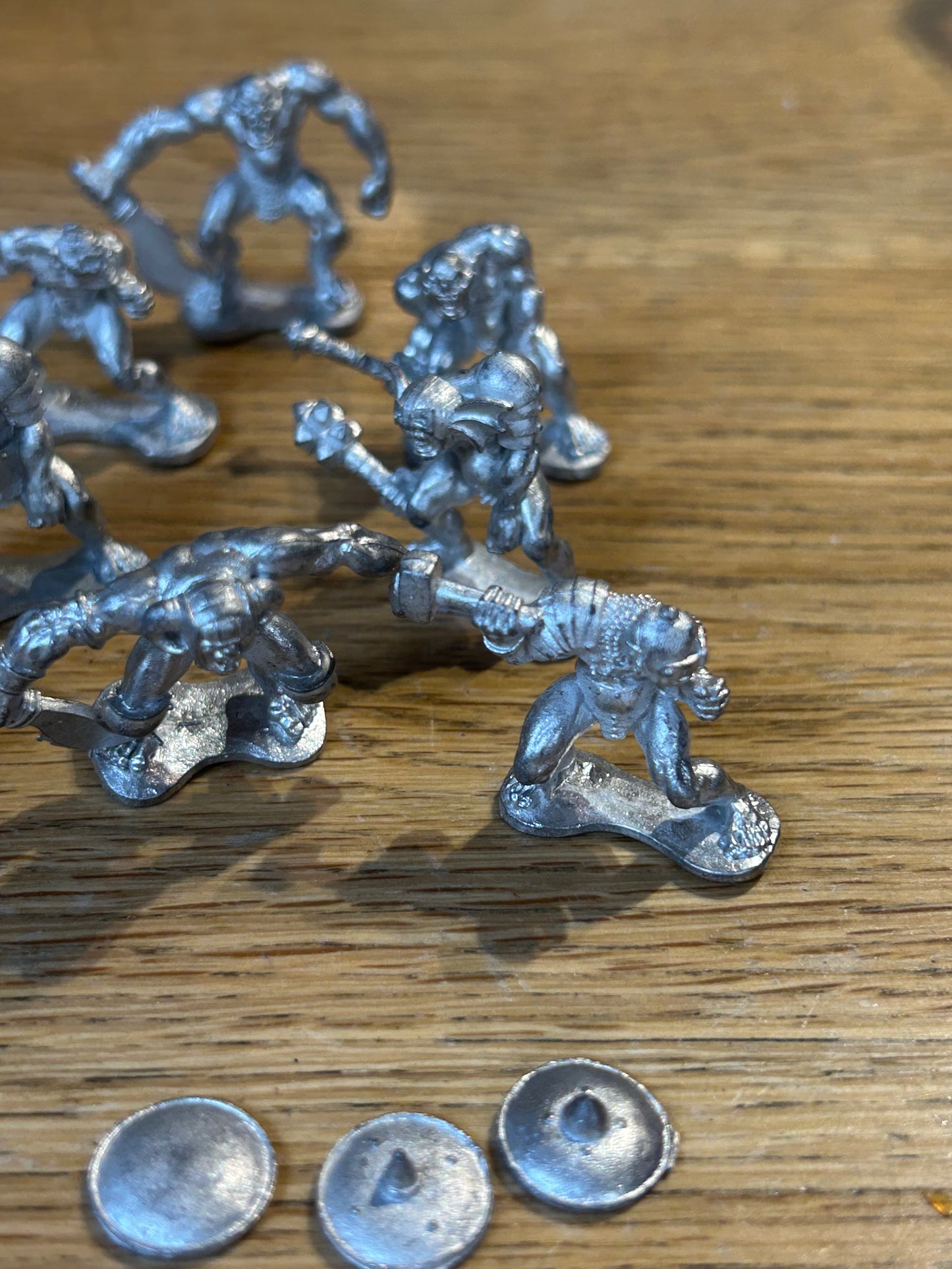 FOMORIAN WARBAND Badger Games (8 models with shields)