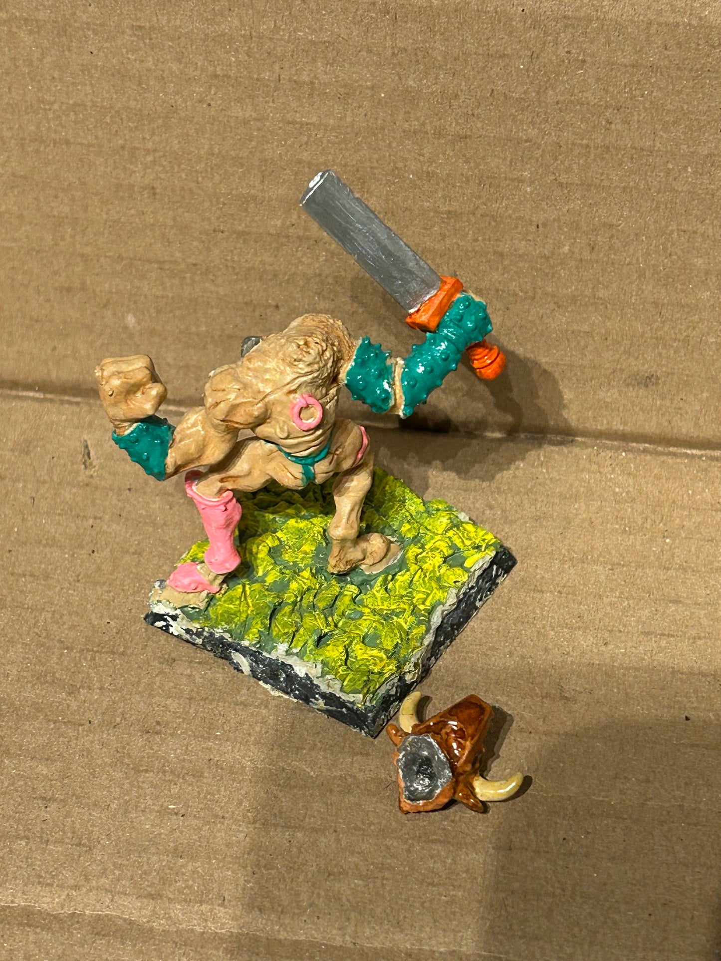 1988 Chaos Minotaur Lord C34 Lord Duherst the Master Butcher 3 Citadel Beasts GW (steeljaw head version)