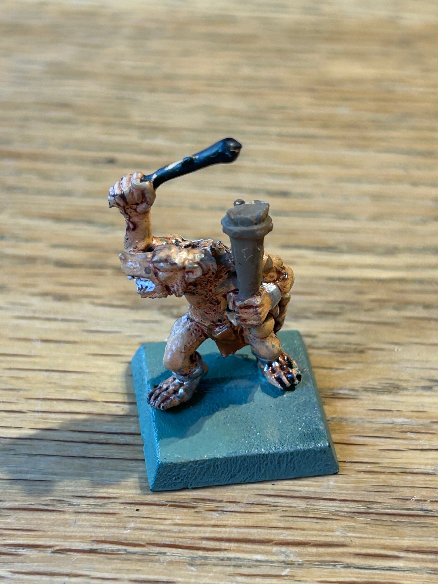 Warhammer fantasy skaven slave with sling
