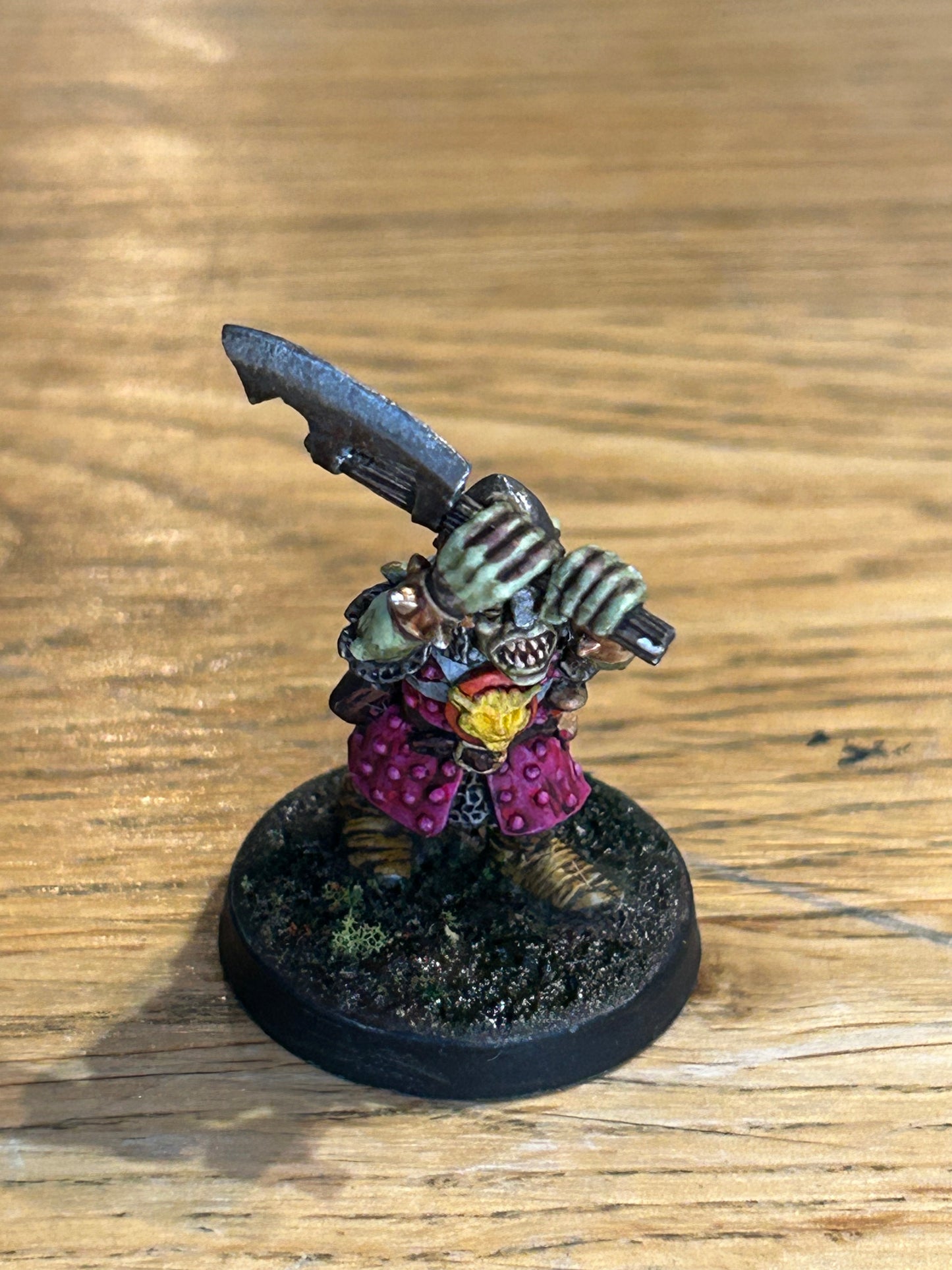 Dragon Bait miniatures goblin with two-handed weapon (well painted)