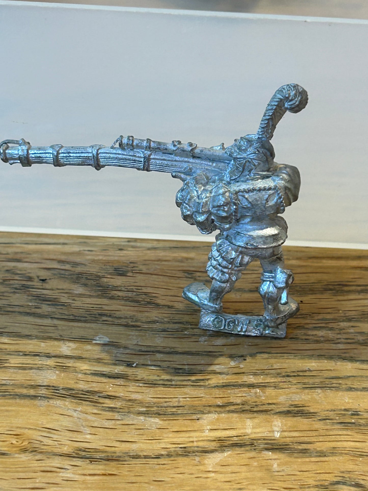 Warhammer fantasy War Wagon Crewmember With Hochland Long Rifle Metal Empire Old World