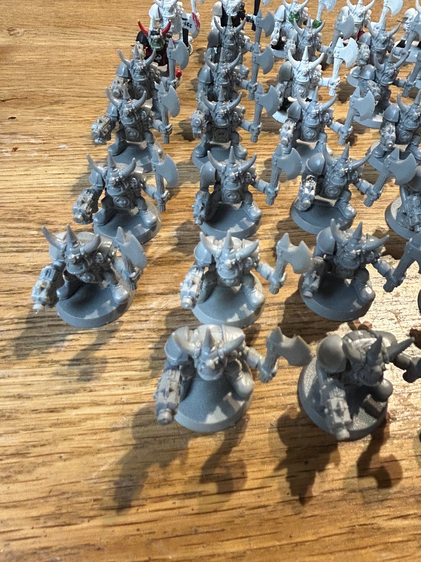 Warhammer 40k plastic monopose goff boyz x 33