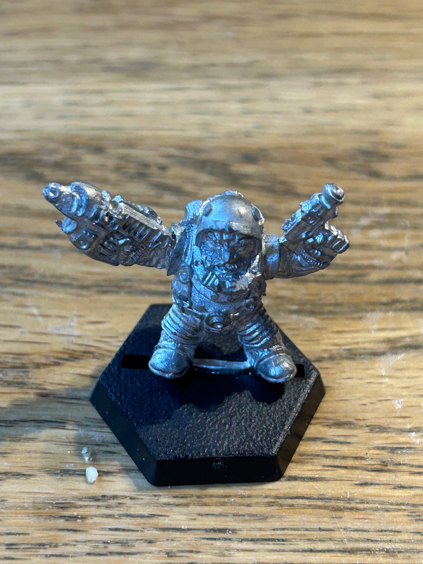 Warhammer 40k Rogue Trader Squat Iron Claw Gol Orta - Metal