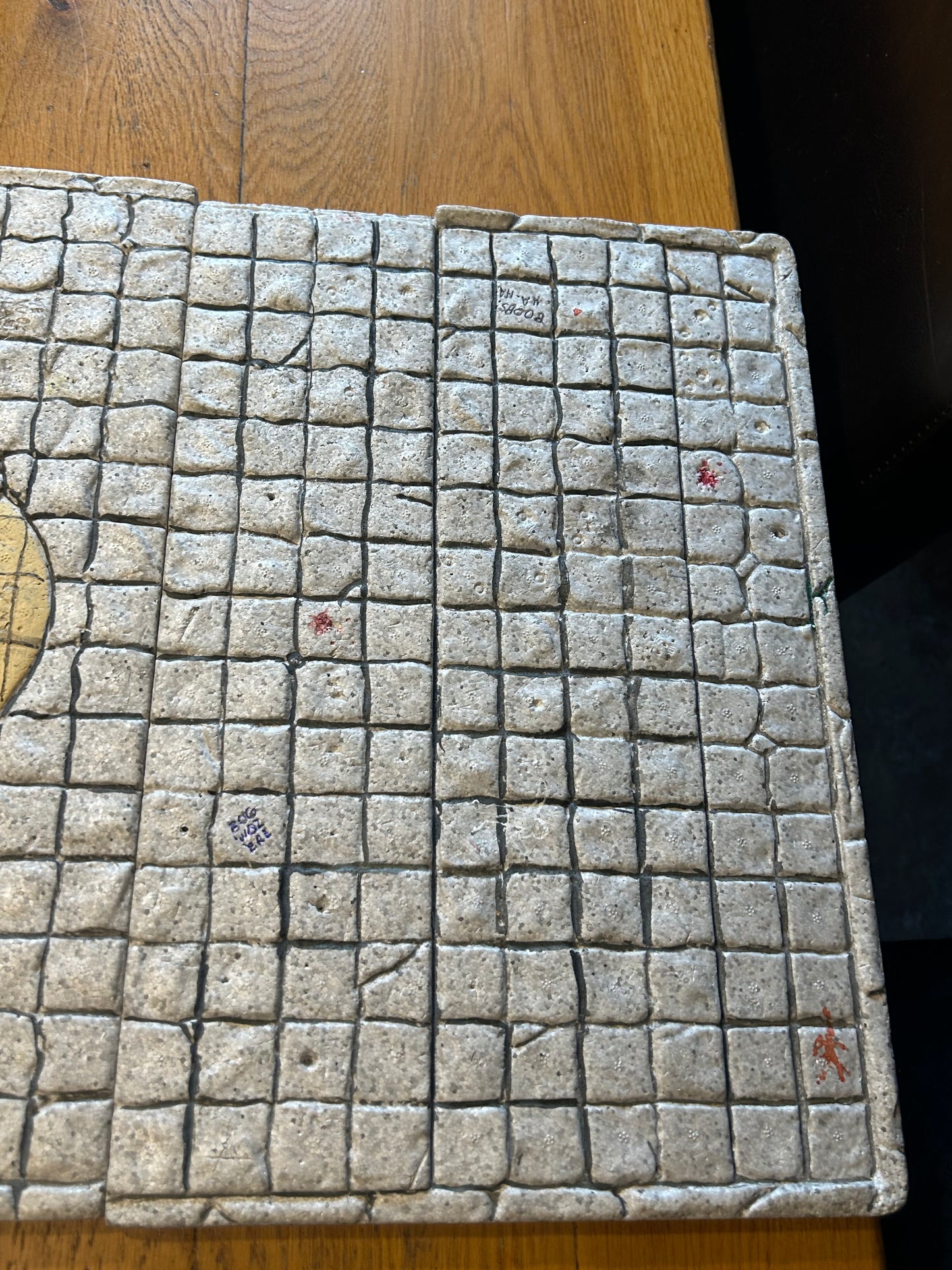 Bloodbowl second edition boxed game (missing three footballs, 1 human player, 2 orc players, one 6 sided dice and the lid)