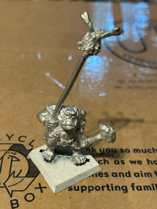 Savage Orc Standard Bearer Citadel Games Workshop Warhammer WFB Boy 1990s Metal