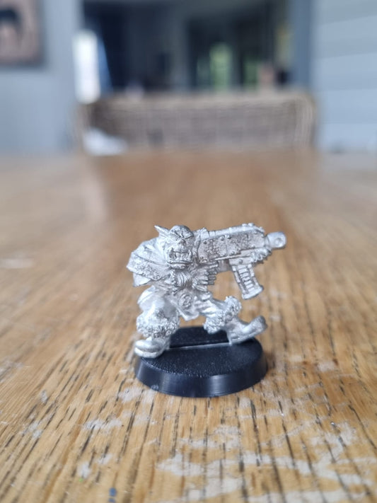Warhammer 40k - Gorkamorka - Ork Boy with Shoota