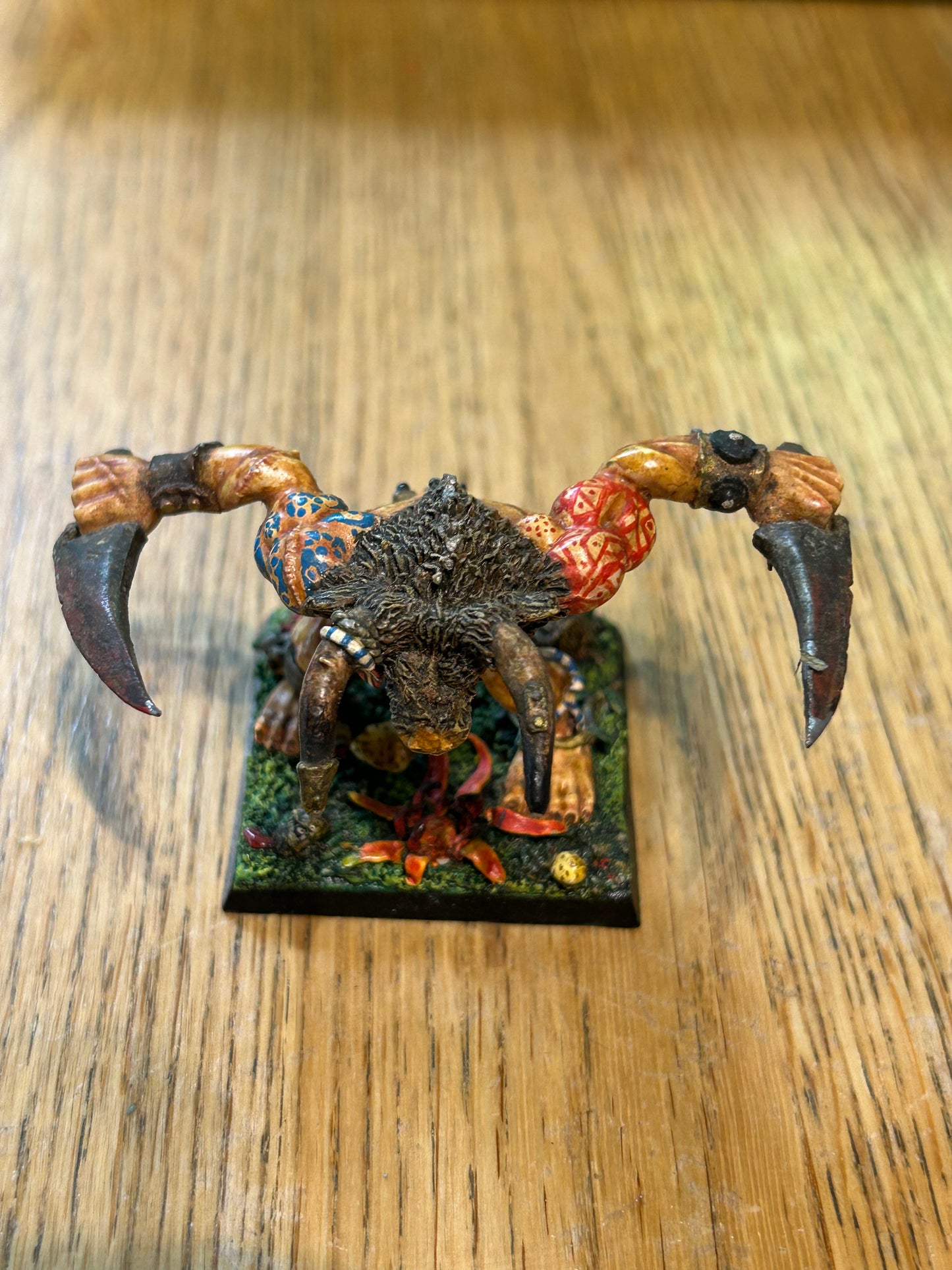 Citadel - Warhammer - C34  Chaos - Minotaur Lords -  Mighty Gore-Strom