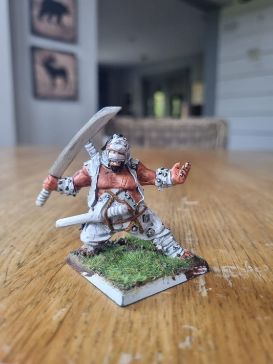 Warhammer Fantasy Ogre Kingdoms Maneater Ninja resin (no gnoblar)