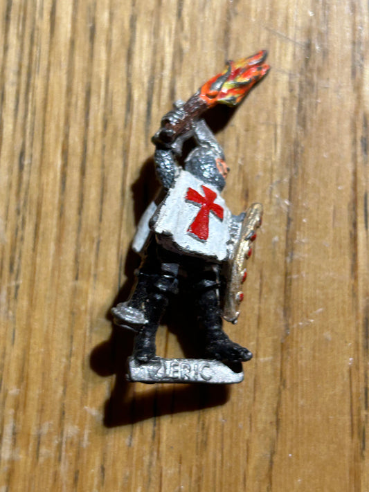 Warhammer fantasy Citadel C03 Golden Cross Cleric empire