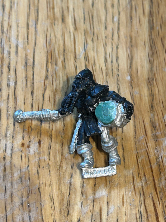 Warhammer 1997 Chaos Marauder Command Group converted musician