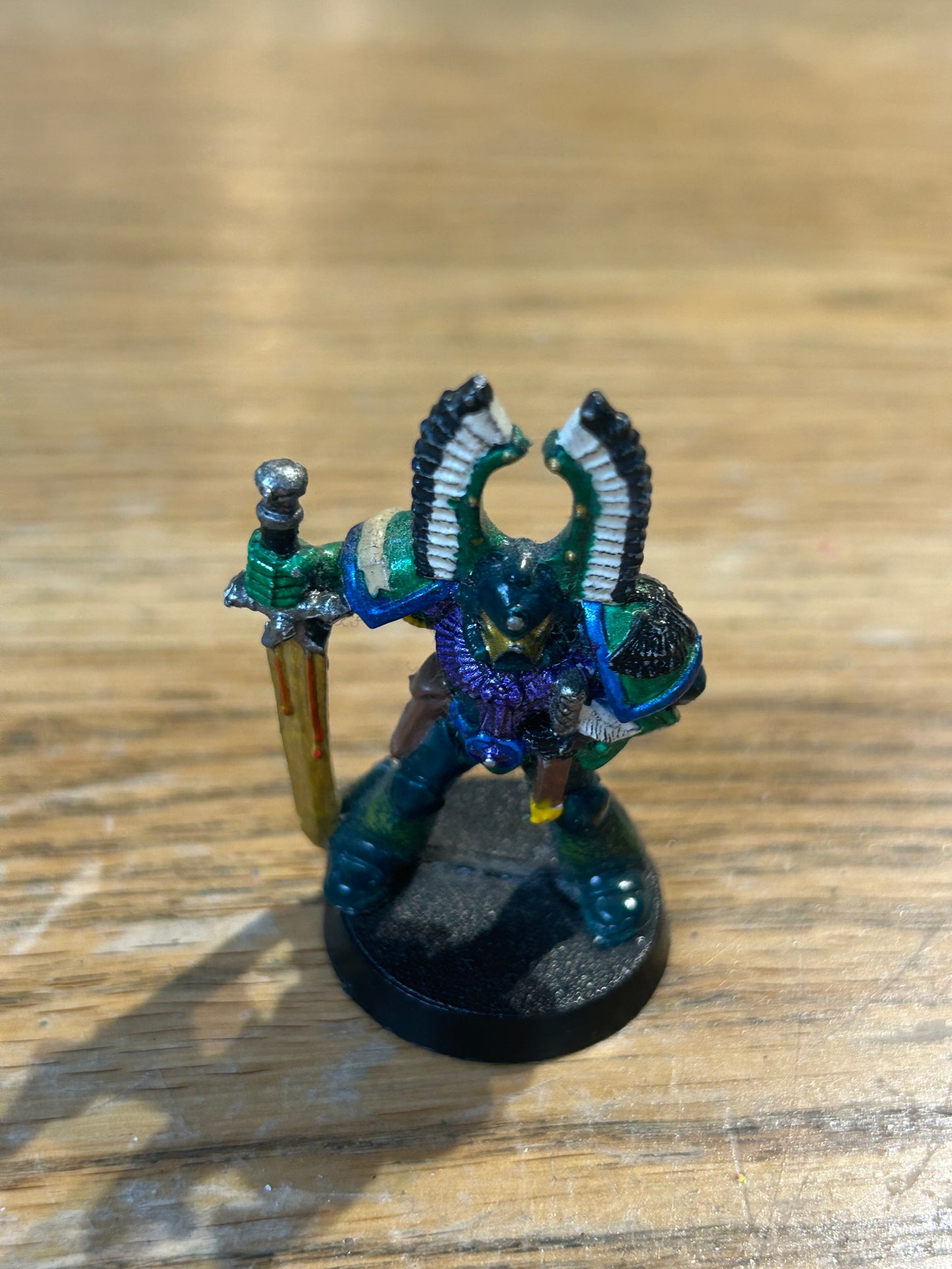 warhammer 40k dark angels metal Captain Oop Rogue Trader (no backpack)