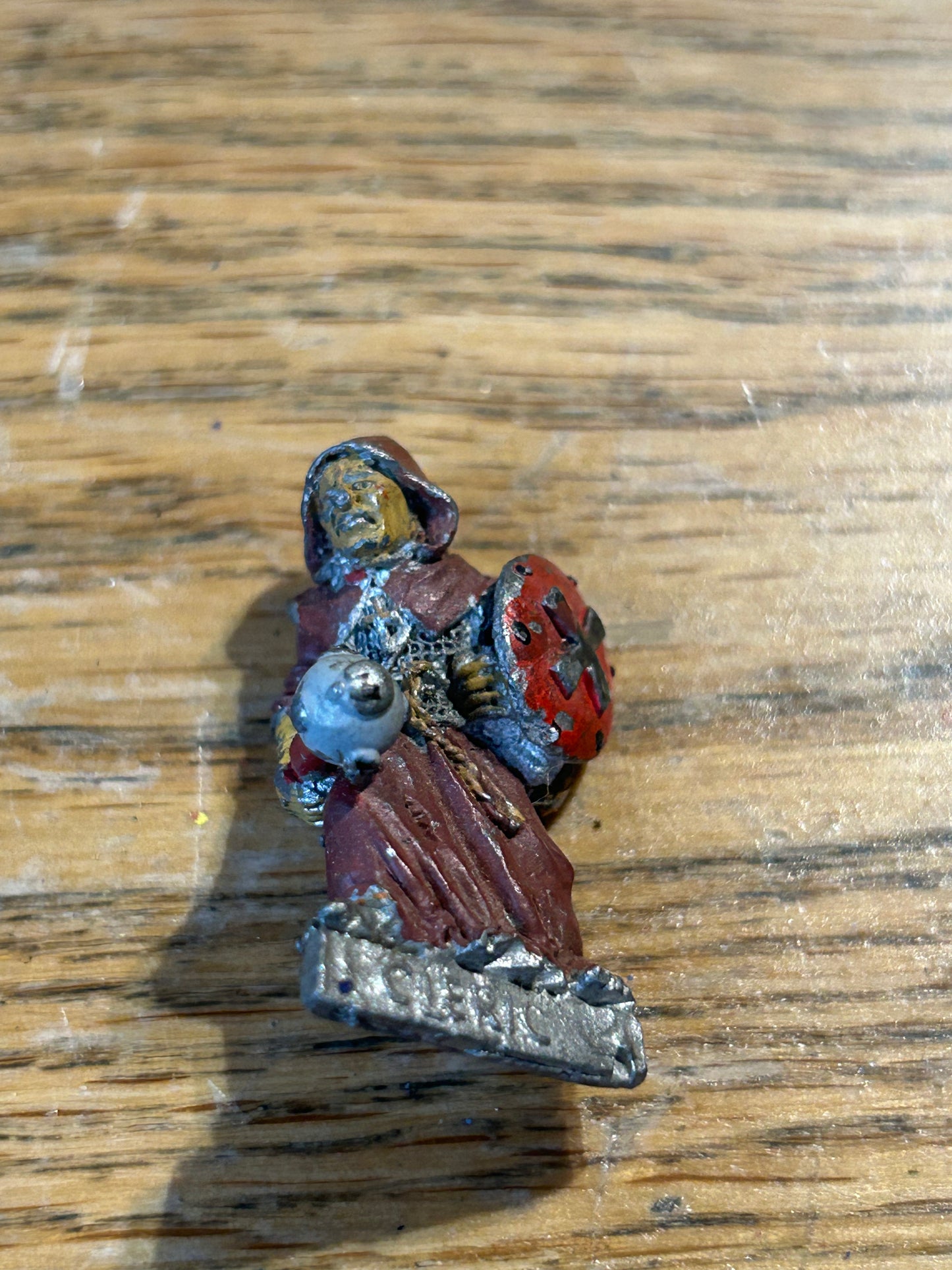 (Warhammer Fantasy C03 Cleric Red Robe Metal empire