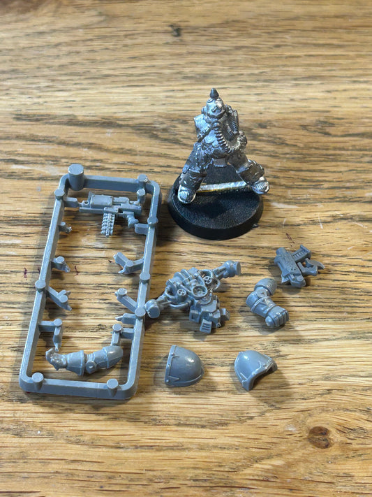 Nurgle Plague Marine 2nd edition  With bolter, Citadel Metal OOP