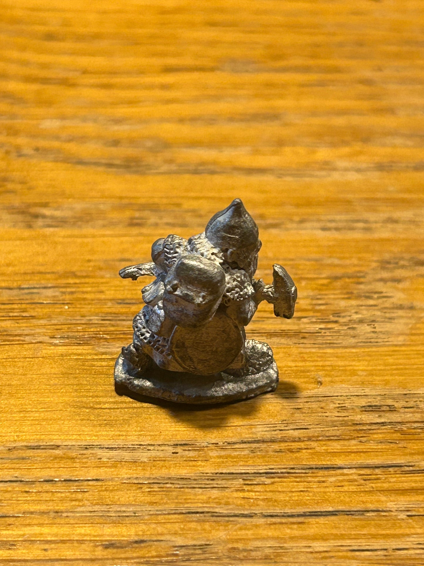 C06/1bDwarf w. Two-handed Hammer Pre Slotta C06 dwarf Adventurer Citadel GW Bombard orc cleaver