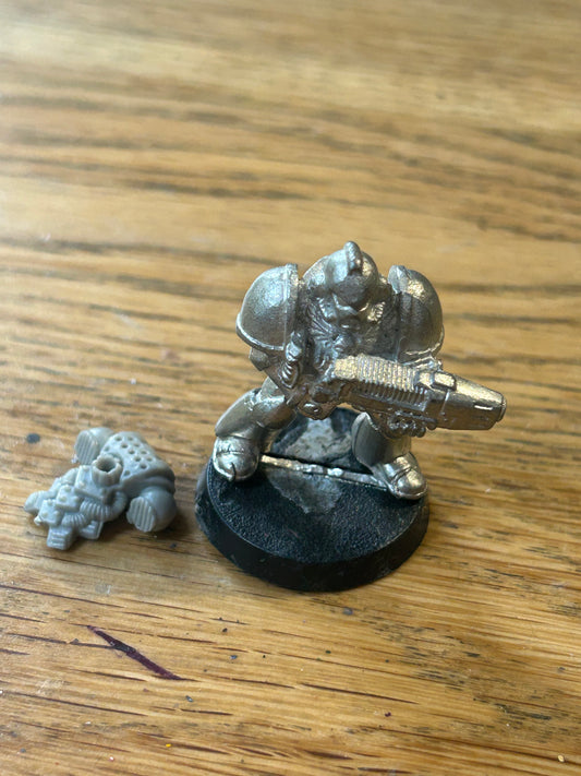 Classic Space Marine With Plasma Gun - Warhammer 40K Classic Metal