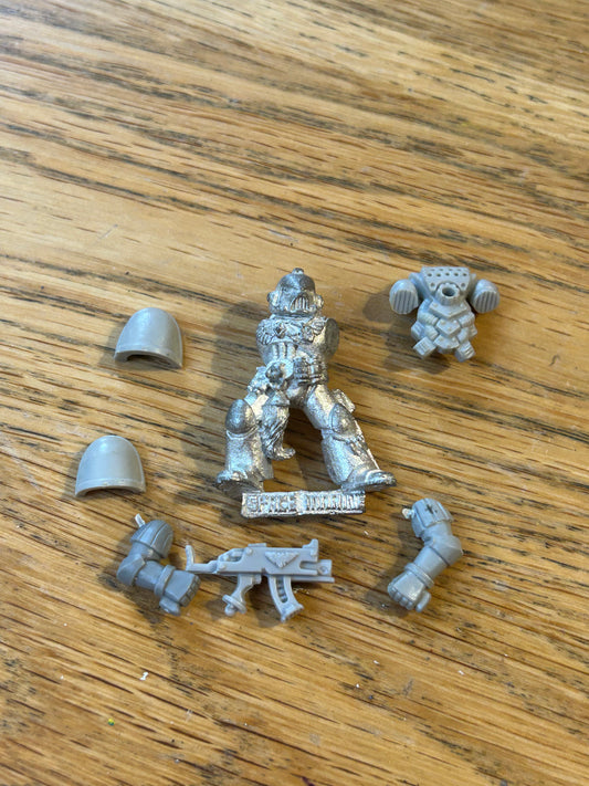 Games Workshop Warhammer 40k Space Wolves Blood Claw 1992 Marine Metal