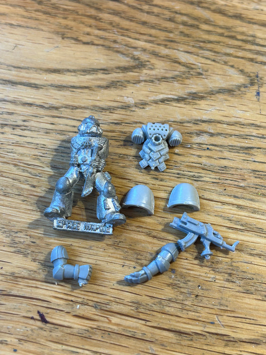 Classic Space Marine   Warhammer 40K Metal