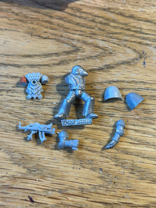 Warhammer 40k space marines MK6 armour 1