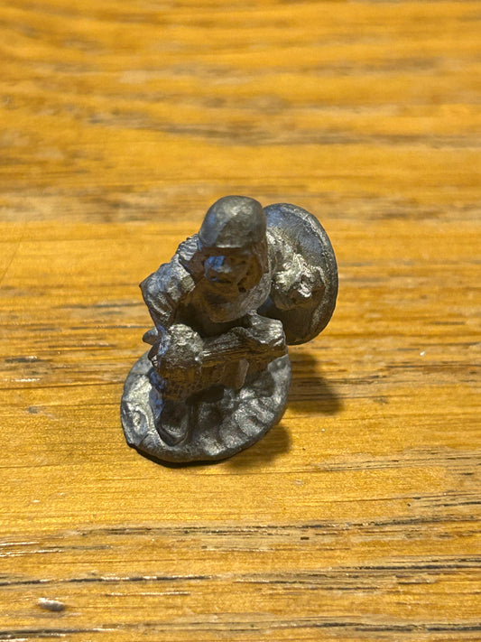 Warhammer - Dwarf - C06 Dwarfs -   - Eupractus Female Dwarf Warrior Maid  - 1984