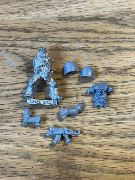 Classic Assault Space Marine With no Jump pack - Warhammer 40K Metal