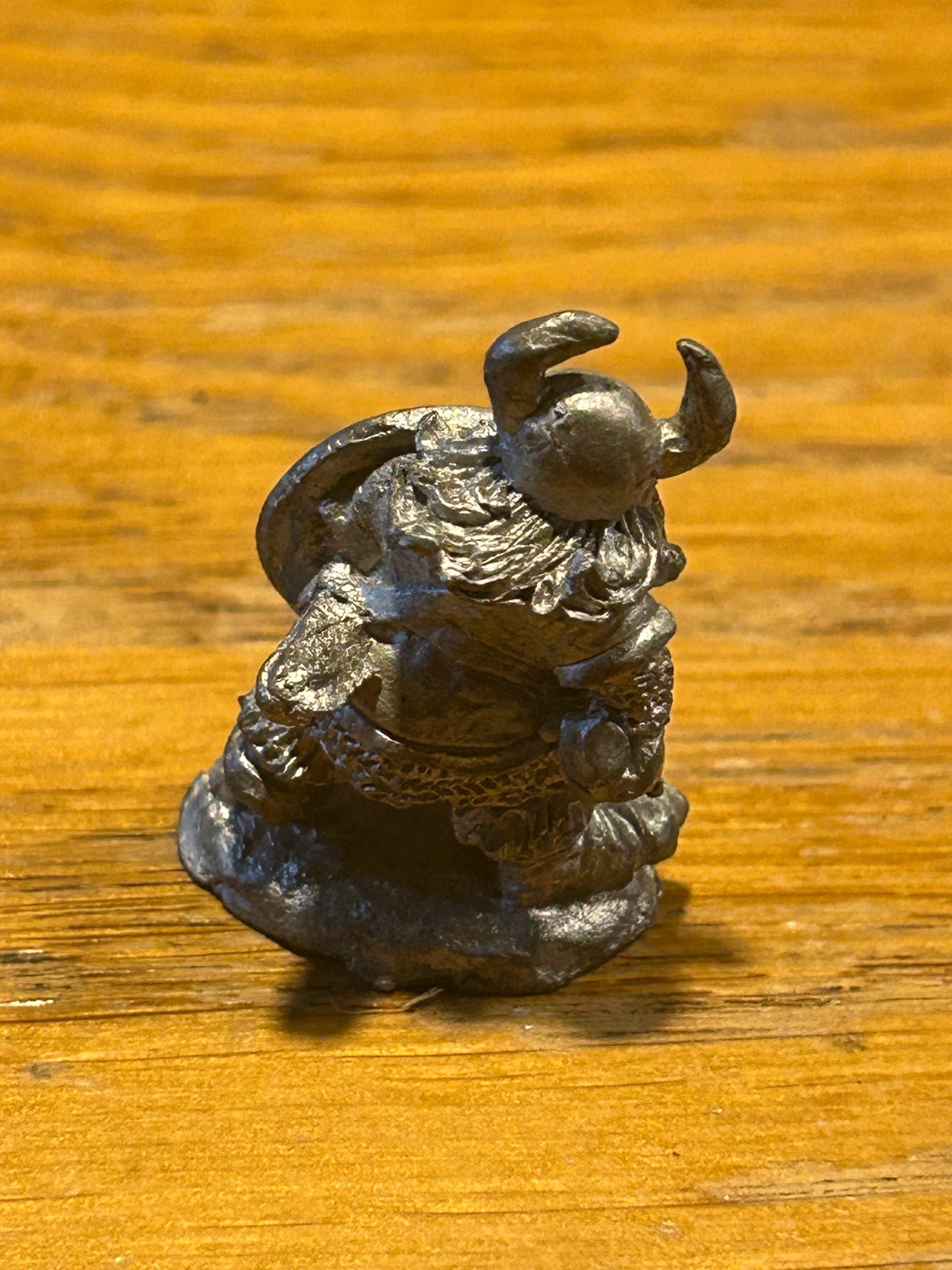 Citadel Miniatures Northern Dwarf C06 (84-03)
Luk Aruk / Leif Hornhelm
