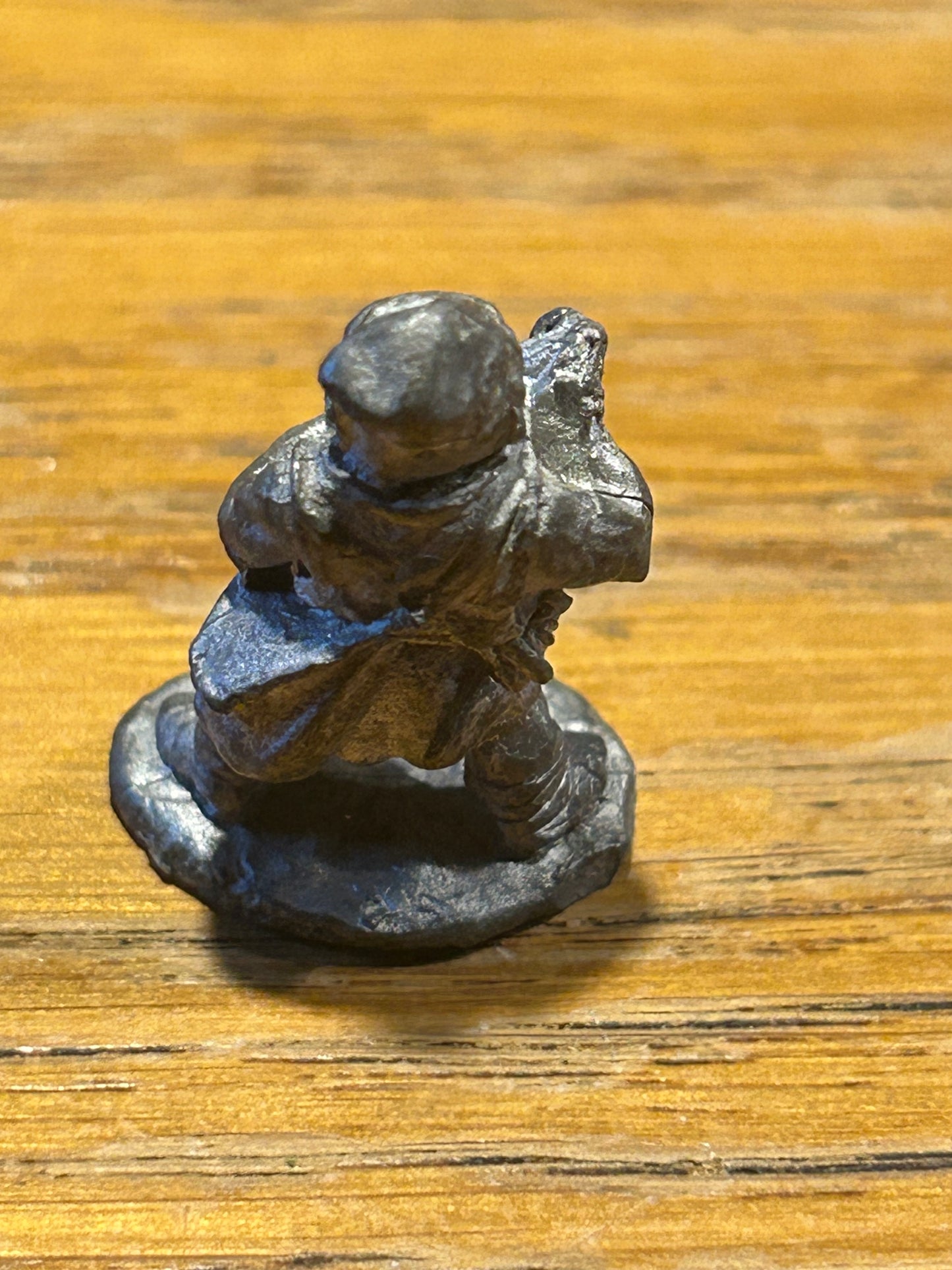 C06/2b Dwarf Thief w. Short Sword Citadel Pre Slotta C06 dwarf adventurers warhammer fantasy