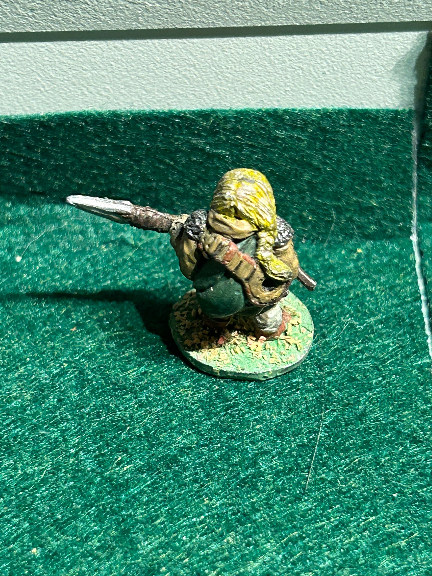 Asgard miniatures female dwarf