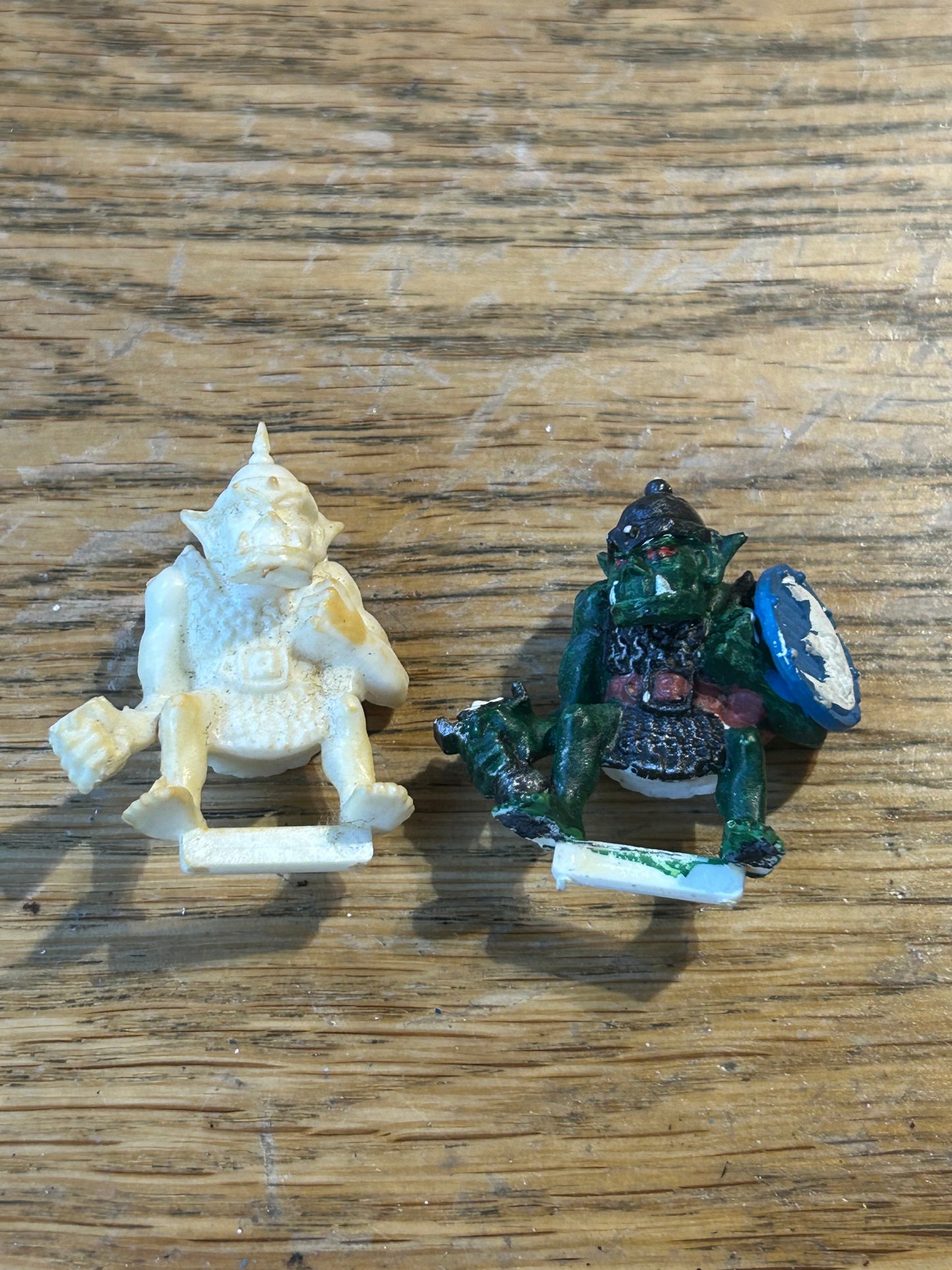 Warhammer fantasy regiments orcs x2 (no blades)
