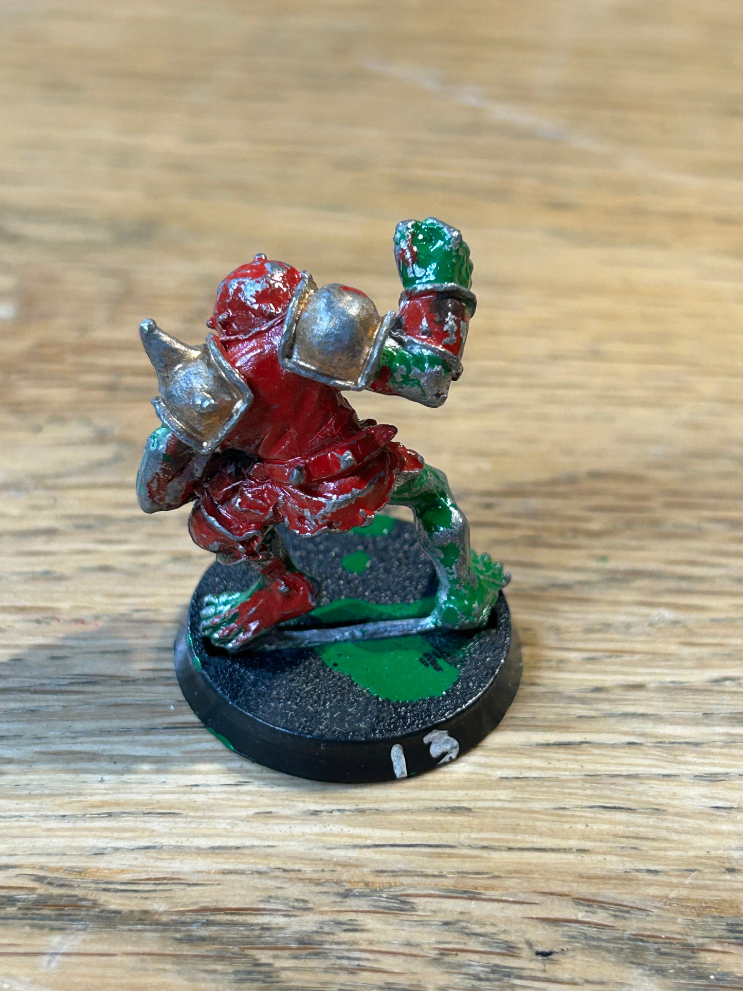 Warhammer: Blood Bowl - Orc catcher(oop metal)