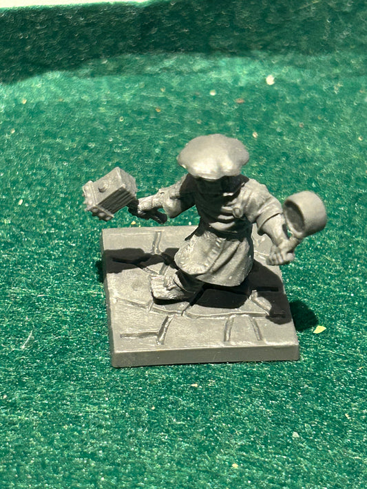Warhammer fantasy halfling proxy mantic halfling chef