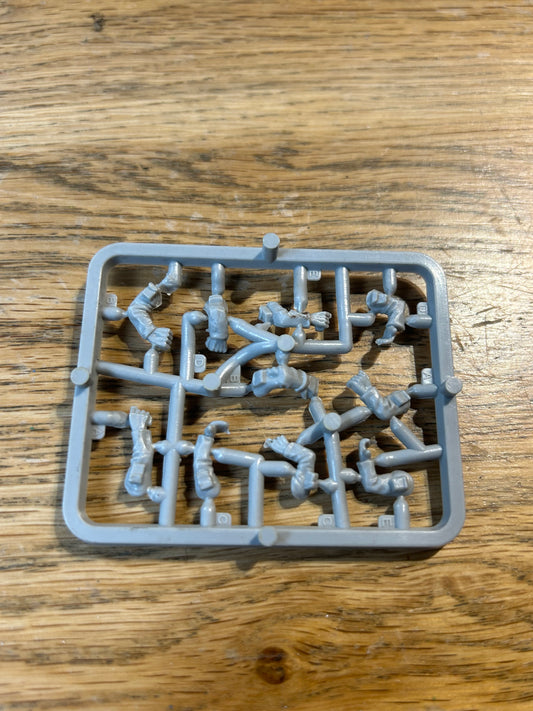 Warhammer 40k Rogue Trader Imperial Army Imperial Guard Arms Sprue OOP 80's